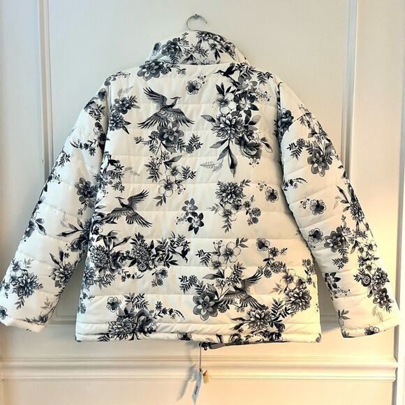 Johnny Was Ivory Dreamer Reversible Puffer Jacket Cream and Black XL NWT - Picture 9 of 13